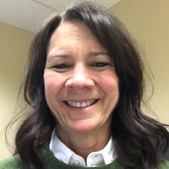 Meet your Posher, Kim - Picture 1 of 1